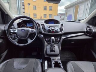 Ford Kuga Ghia 2.0 120kW