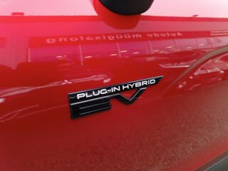 Mitsubishi Eclipse Cross Black Edition 4WD 2.4 PHEV 138kW
