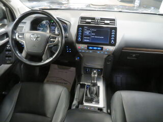 Toyota Land Cruiser Executive N1 2.8 150kW