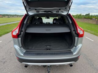 Volvo XC60 Summum 2.4 R5 D5 129kW
