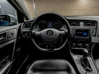 Volkswagen Golf Alltrack 1.8 R4 132кВ