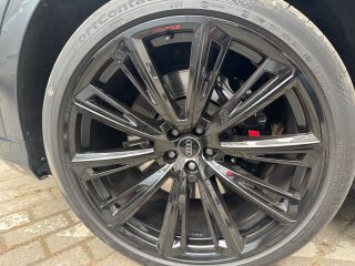 Audi SQ8 4.0 320kW