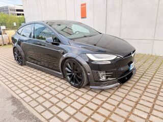 Tesla Model X P90D Ludicrous+ 568kW