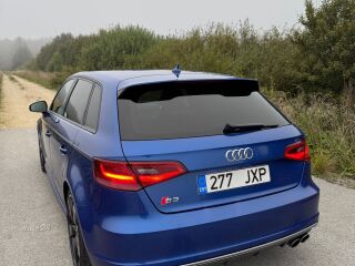 Audi S3 quattro 2.0 221kW