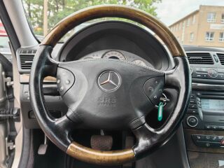Mercedes-Benz E 320 3.2 R6 CDI 150kW