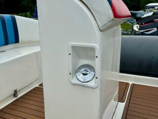 MiroBat 23 Päramootor Mercury 150 HP 110кВ