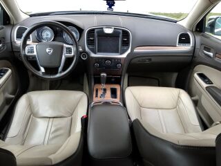 Lancia Thema PLATINUM 3.0 CRDi 176kW