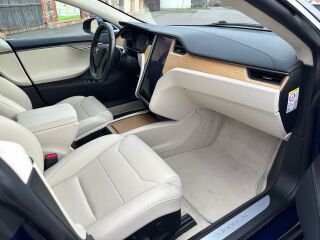 Tesla Model S 75D 386kW