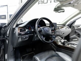 Audi A8 Quattro Long Facelift 3.0 V6 TDI 190kW