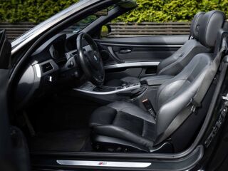BMW 325 3.0 160kW