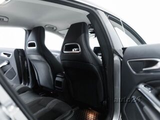 Mercedes-Benz CLA 180 1.6 X117 90kW