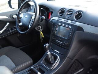 Ford Galaxy 2.0 R4 103kW