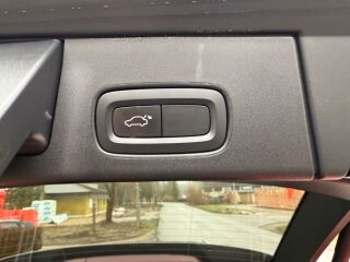 Volvo V90 Cross Country Summum 2.0 D4 140kW