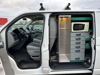 Volkswagen Transporter L1H1 4-Motion Serviceline 2.0 Tdi 103kW