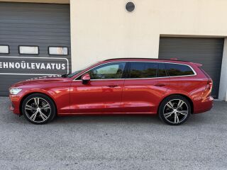 Volvo V60 Inscription Facelift MY23 2.0 B4 KERS MILD Kerghübriid 145кВ
