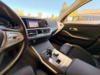 BMW 330 xDrive Sport Line Plug-in Hybrid 2.0 215kW
