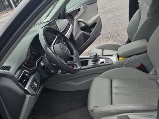 Audi A4 Quattro 2.0 TDI 140кВ