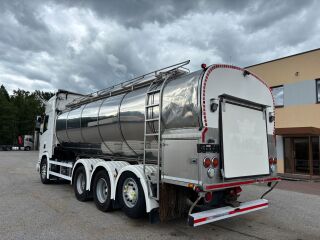 Scania R500 XT 8x4*4 EURO6 + RETARDER + 4 COMPARTMENTS 20 368kW