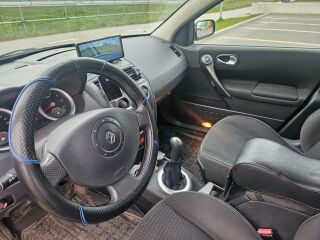 Renault Megane 1.6 83кВ