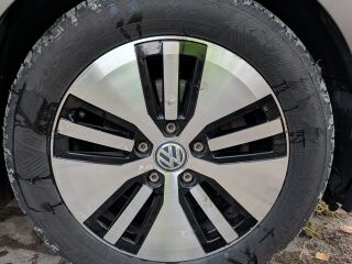 Volkswagen Golf 85kW