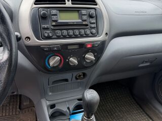 Toyota RAV4 2.0 110kW