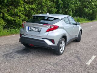 Toyota C-HR 1.2 85kW