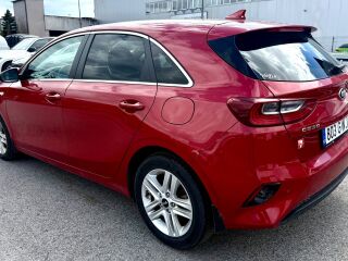 Kia Ceed SW LX Plus 7DCT 1.4 T-GDI 103kW