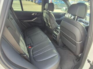 BMW X5 xDrive30d MHEV M-Sportpakett Aerodynamics 3.0 210кВ