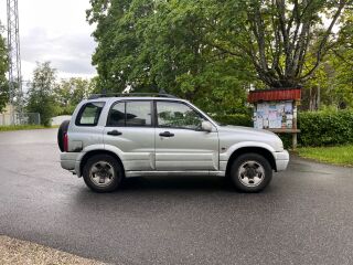 Suzuki Grand Vitara 2.0 94kW