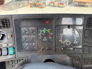Scania 113 6x2
