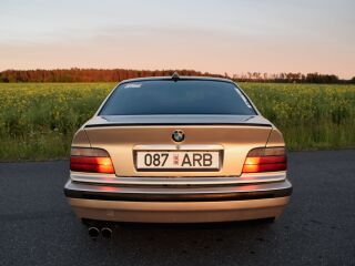 BMW 318 2.5 141кВ