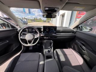 Volkswagen T-Roc Life 1.5 eTSI 85кВ
