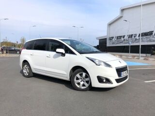 Peugeot 5008 Active 1.6 BlueHDi 88kW