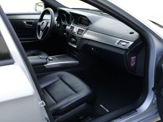 Mercedes-Benz E 200 AMG - Pakk 2.1 100кВ