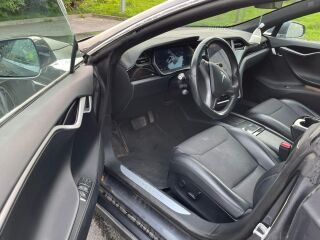 Tesla Model S 75D Dual Motor 386kW Enhanced Autopilot 158kW