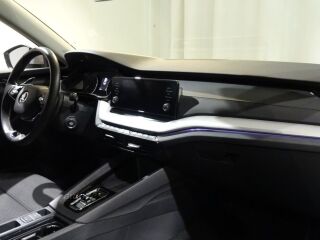 Skoda Octavia Ambition TDi 2.0 R4 85kW