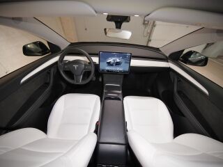 Tesla Model Y Long Range Dual Motor AWD 378kW