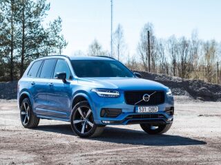 Volvo XC90 2.0 165kW