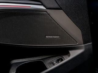 BMW 330 xDrive M-Sportpakett 3.0 195kW