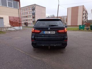 BMW X5 M Pakett 3.0 190kW