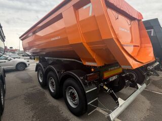 Schwarzmüller K-serie 27m3  18 t sadulatapp  45 t