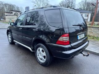 Mercedes-Benz ML 270 Special Edition 2.7 120kW