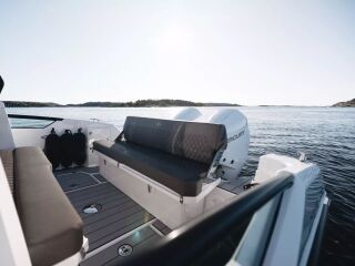 Nordkapp 830 Coupe HIGHLINE+ Mercury VERADO V10 400HJ