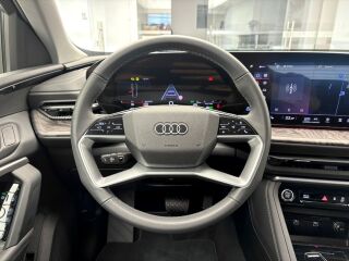 Audi Q5 SUV TDI quattro 2.0 TDI 150kW