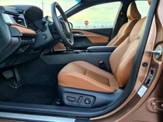Toyota Camry Executive 2.5 137kW