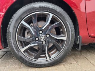 Toyota Yaris Style 82кВ