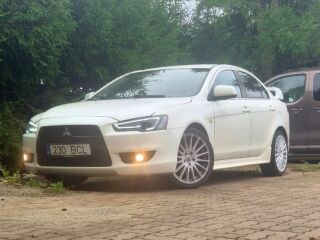 Mitsubishi Lancer DE 1.8 I4 4B10 105kW