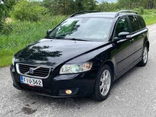 Volvo V50 Summum 1.6 R4 TDI 80кВ