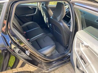 Volvo V60 Plug-in hybrid D6 2.4 162kW