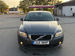 Volvo S80 2.4 D5 136kW